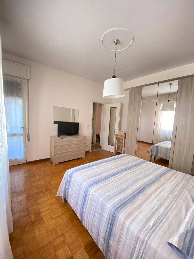 Vesna Apartment Desenzano del Garda Eksteriør billede