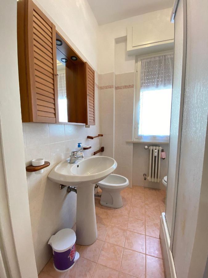 Vesna Apartment Desenzano del Garda Eksteriør billede
