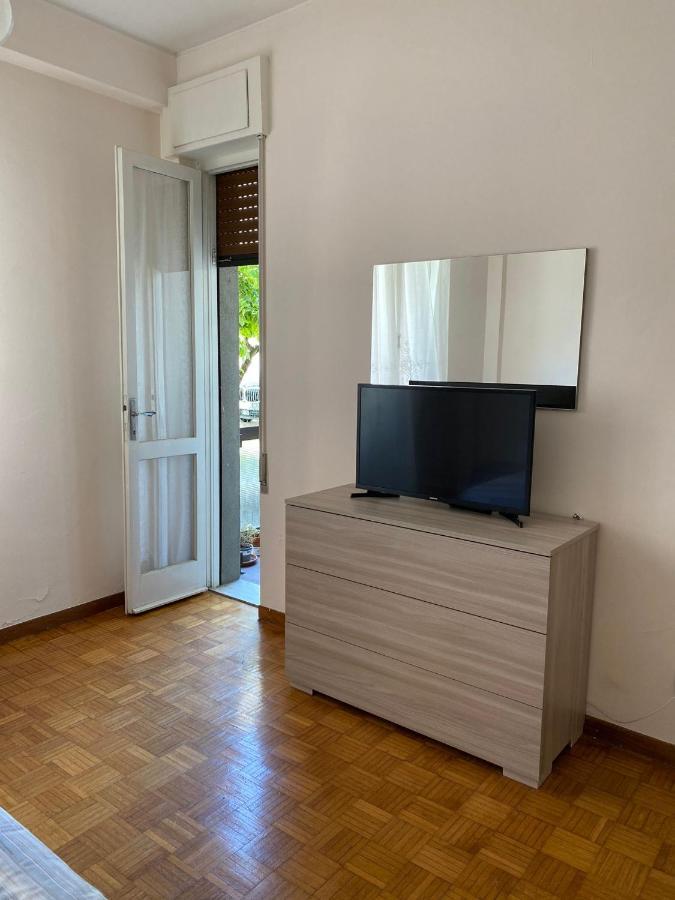 Vesna Apartment Desenzano del Garda Eksteriør billede